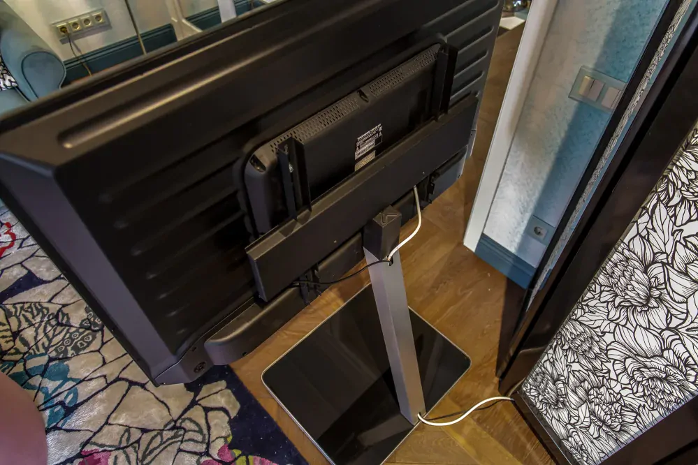 Moderní televizní stojan SONOROUS PL 2700 (černá podstava + alu nerez)